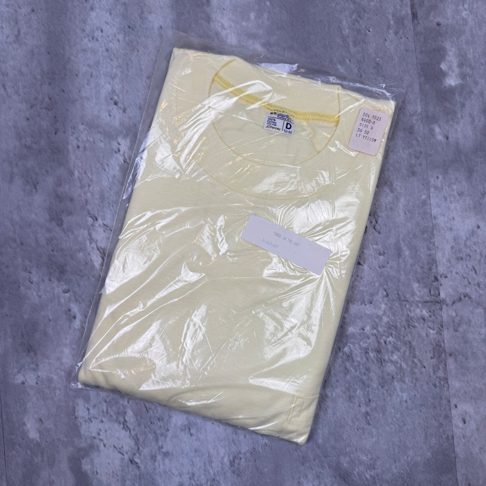 Vintage JCPenney Pocket T-Shirt Men 2XL Yellow‎ Short Sleeve Blank Deadstock 70s